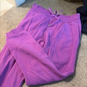 Lululemon jogger/sweatpants size 6